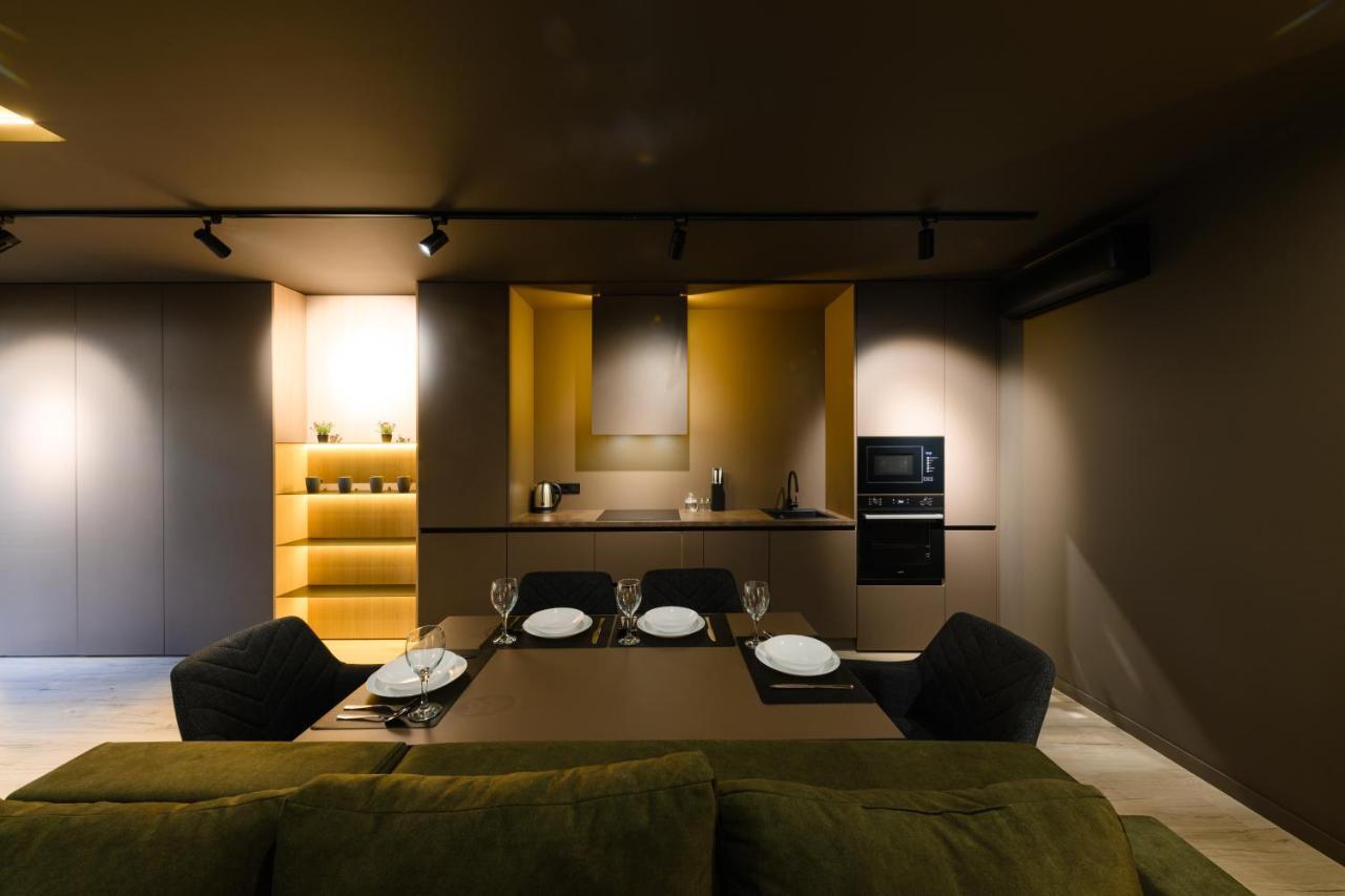 Luxury Apartments-Belochka Uzhhorod Ngoại thất bức ảnh