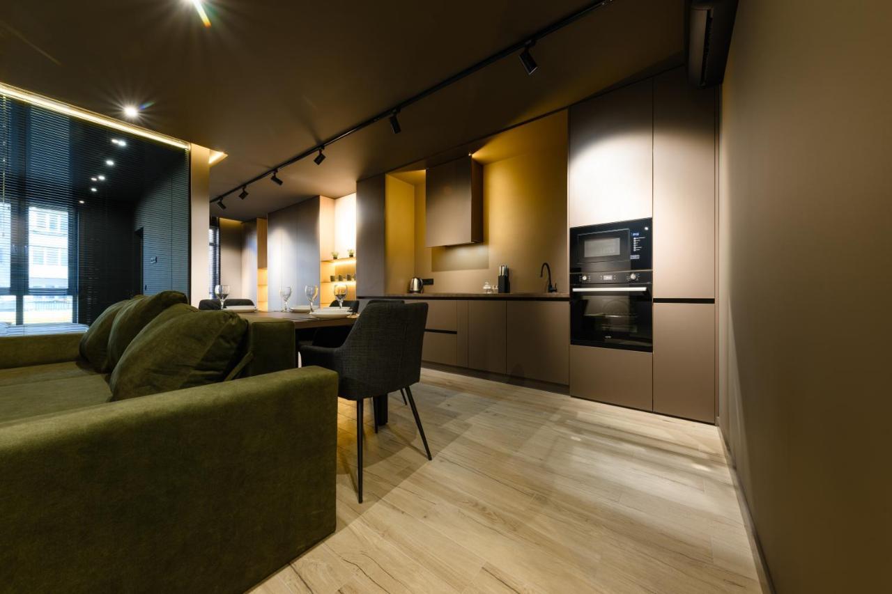 Luxury Apartments-Belochka Uzhhorod Ngoại thất bức ảnh